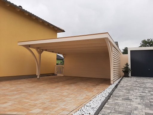 Grillen unter einem Carport