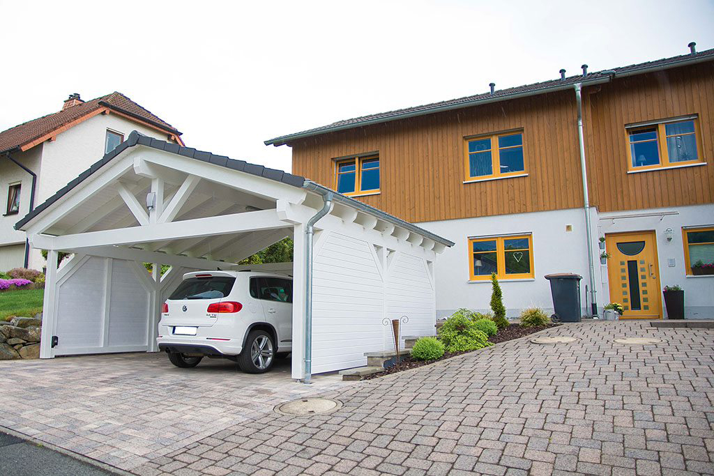 Reihenhaus Carport